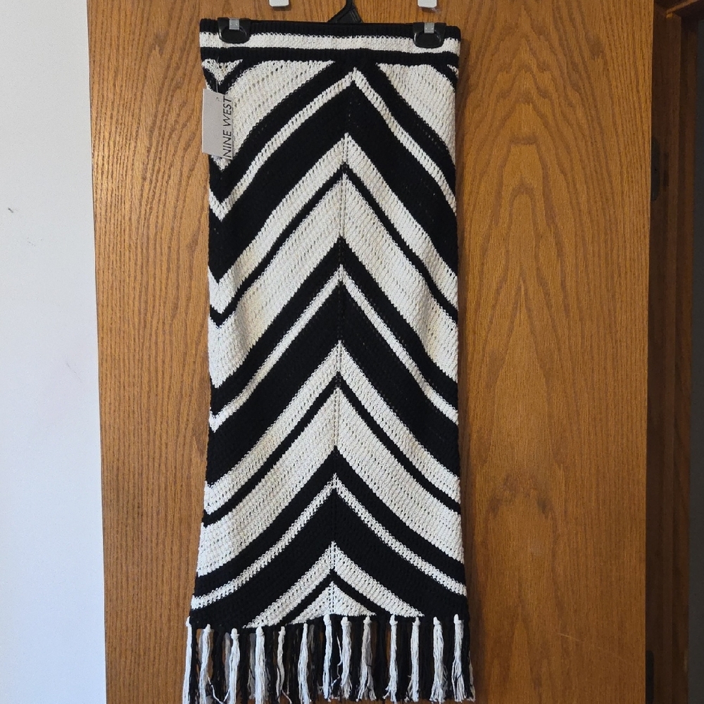 Nine West Black and White Chevron Maxi Skirt